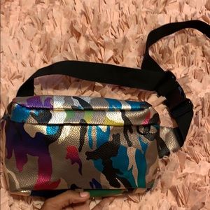 Fanny pack